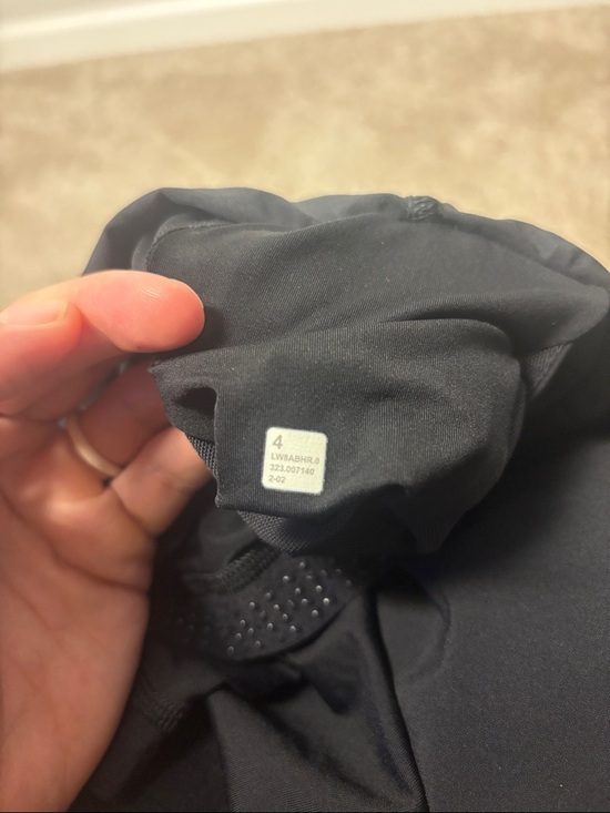 Lululemon Court Rival High Rise Skirt
Black W8ABHR - Picture 2 of 4